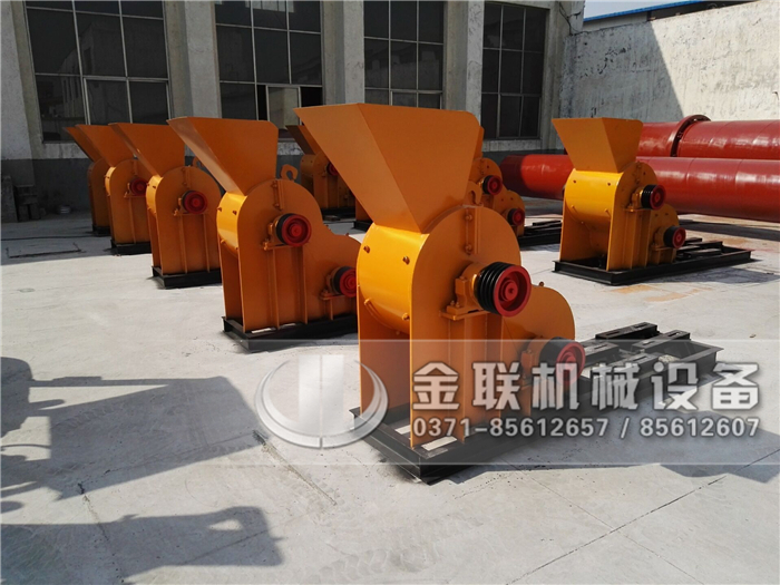 時產(chǎn)15噸煤泥粉碎機哪個廠家好，有哪些型號可選？