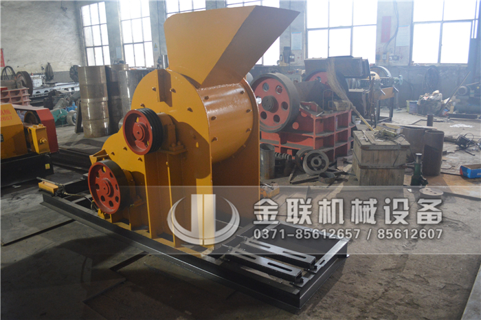 選購碎煤機用哪種機械設備好，有哪些顯著的優勢？